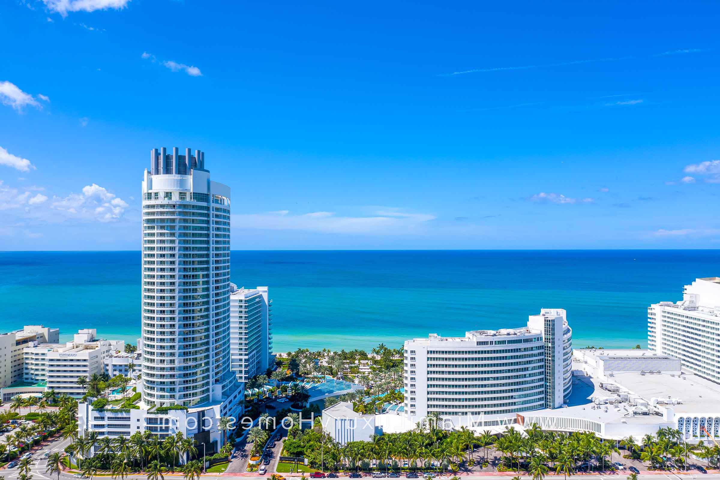 Fontainebleau Condos